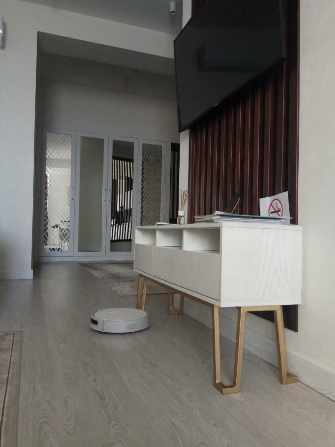 Apartments On Shevchenko Tashkent Bagian luar foto